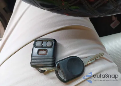 2009 Ford F150 Stx/Xl from USA, damaged, VIN 1FTRX12W99KA73184